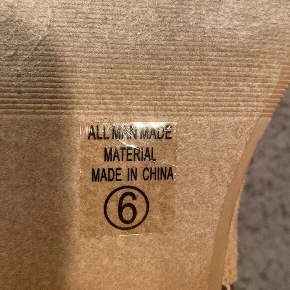 Soda Leopard Print Bootie Size 6 - Picture 4 of 10